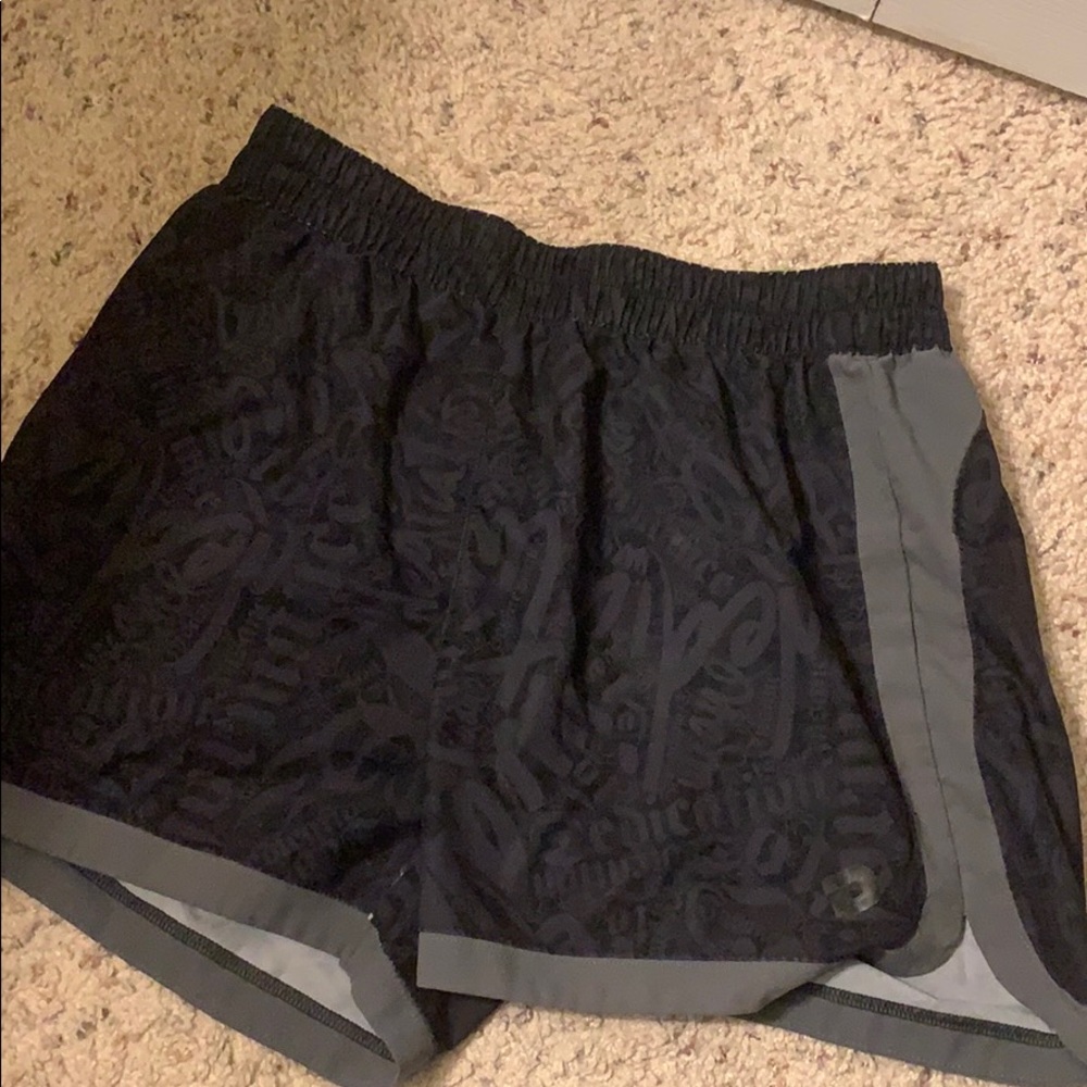 Demarini softball / athletic shorts